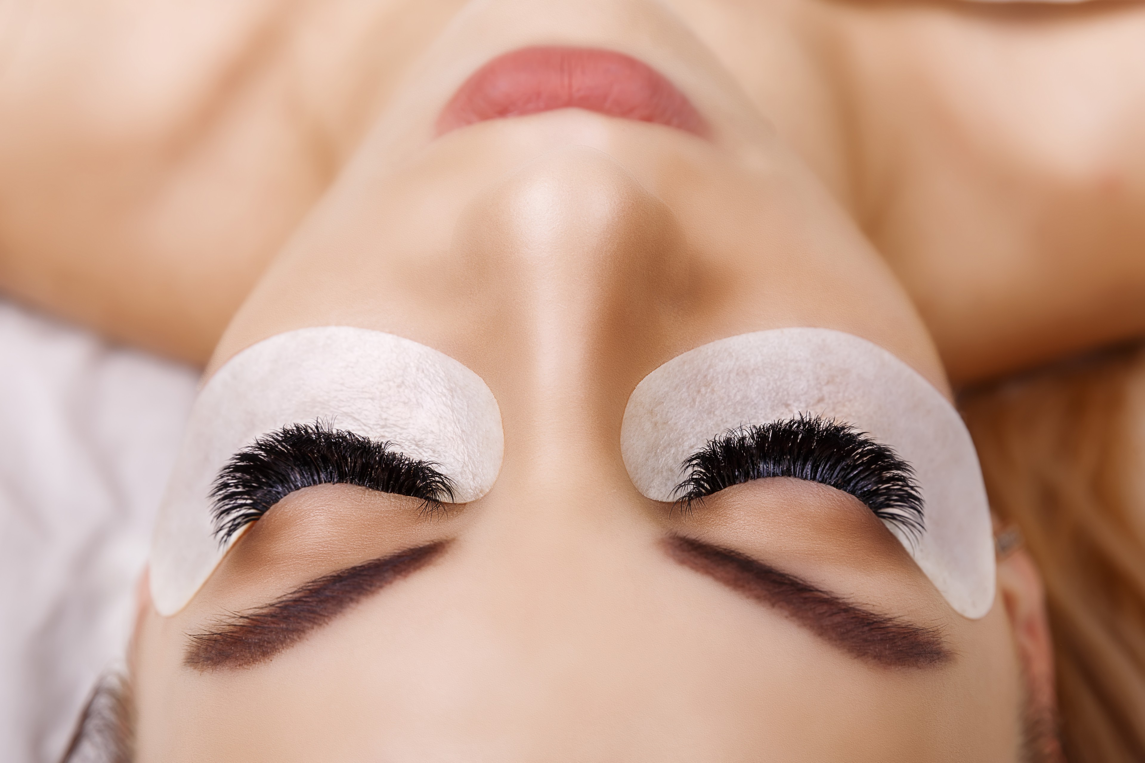 Why Las Vegas Residents Are Turning to Microblading to Enhance Their Look