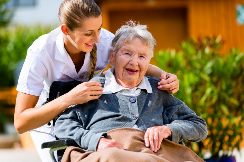 Making the Adjustment to Assisted Living in Omaha, NE